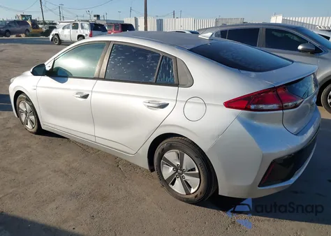 2018 Hyundai Ioniq Hybrid Blue z USA, uszkodzony, nr VIN KMHC65LC9JU065305